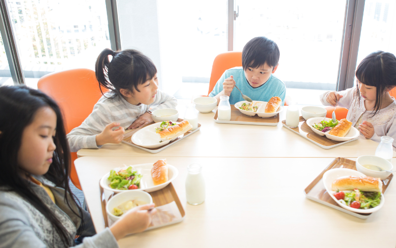 School lunch in Japan